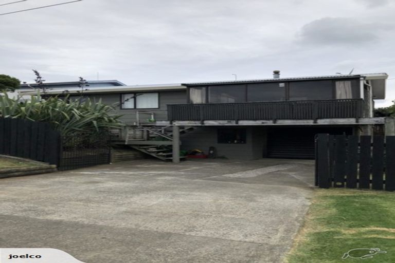 Photo of property in 18 Karekare Avenue, Raglan, 3225