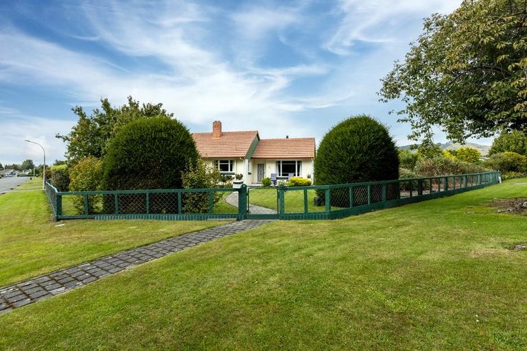 Photo of property in 187 Queen Street, Waimate, 7924