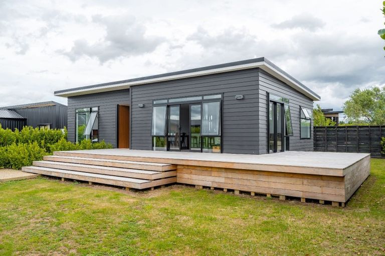 Photo of property in 4 Tuscan Lane, Martinborough, 5711