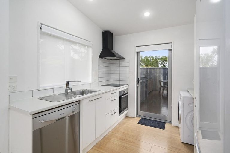 Photo of property in 17b Richard Street, Titahi Bay, Porirua, 5022