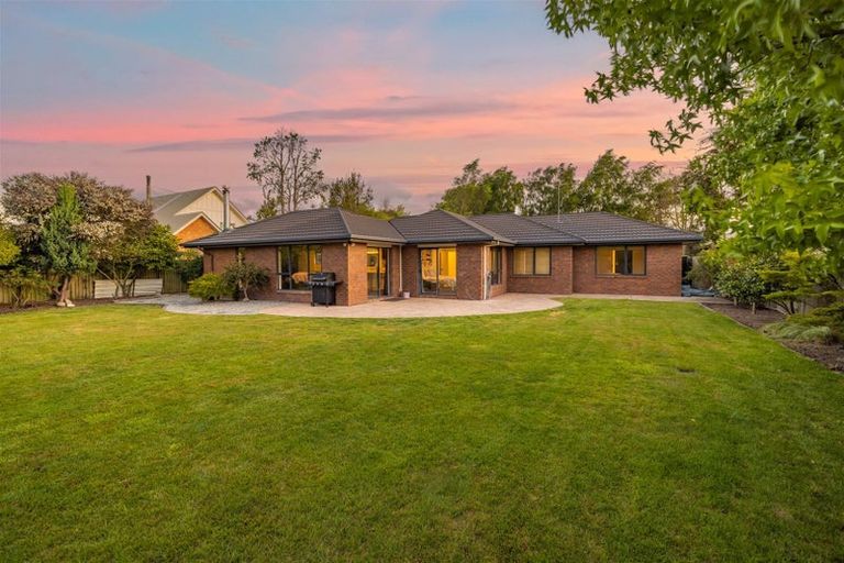 Photo of property in 26 Eders Road, Woodend, 7610