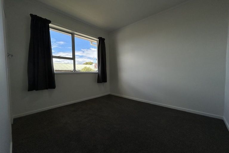 Photo of property in 11 Miro Road, Mangere Bridge, Auckland, 2022