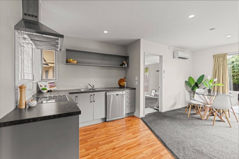 Photo of property in 12a Walpole Street, Waltham, Christchurch, 8023