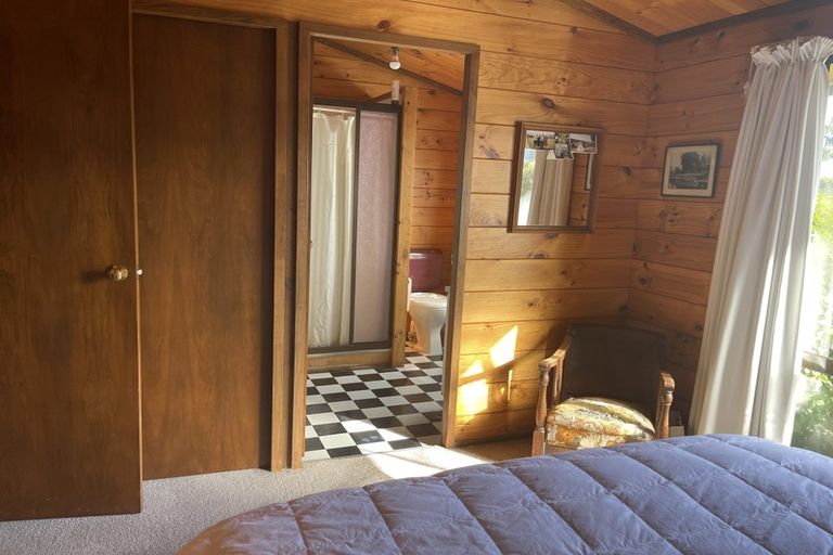 Photo of property in 132 Beach Road, Haumoana, 4102