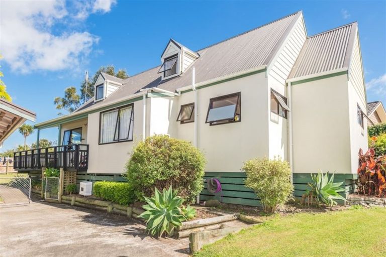 Photo of property in 4 Bastia Avenue, Bastia Hill, Whanganui, 4500