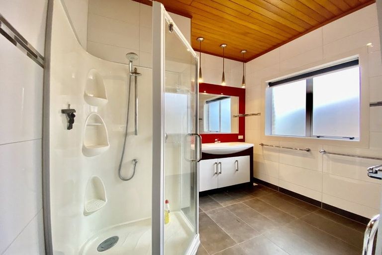 Photo of property in 4 Seymour Avenue, Papatoetoe, Auckland, 2025