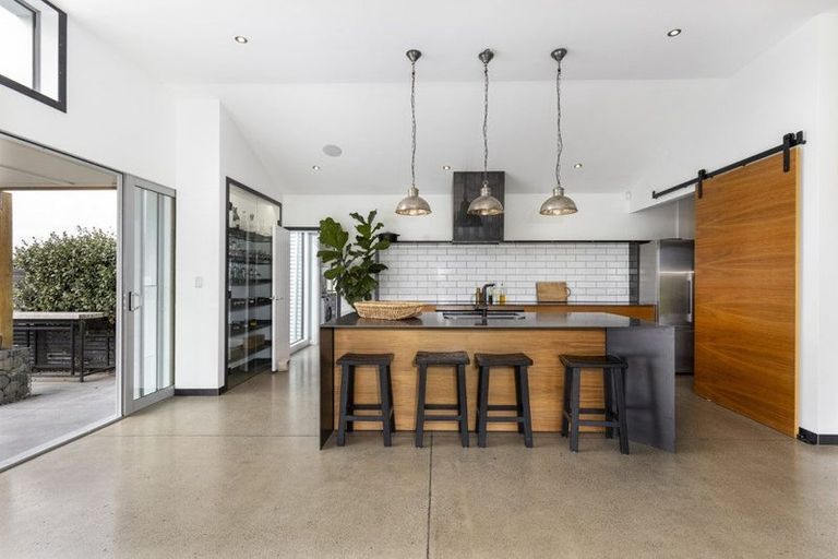 Photo of property in 90 Jeffries Road, Rapaura, Blenheim, 7273