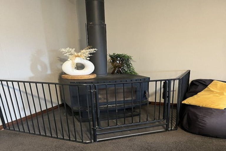 Photo of property in 5 Hislop Street, Riversdale, 9776