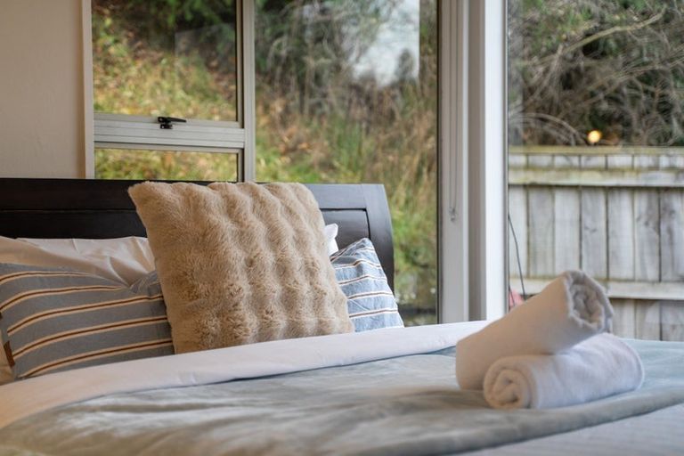 Photo of property in 21 Watts Road, Fernhill, Queenstown, 9300