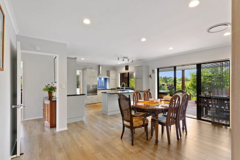 Photo of property in 9 Mohill Place, East Tamaki Heights, Auckland, 2016