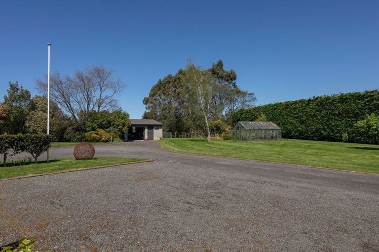 Photo of property in 239 Adelaide Road, Dannevirke, 4930