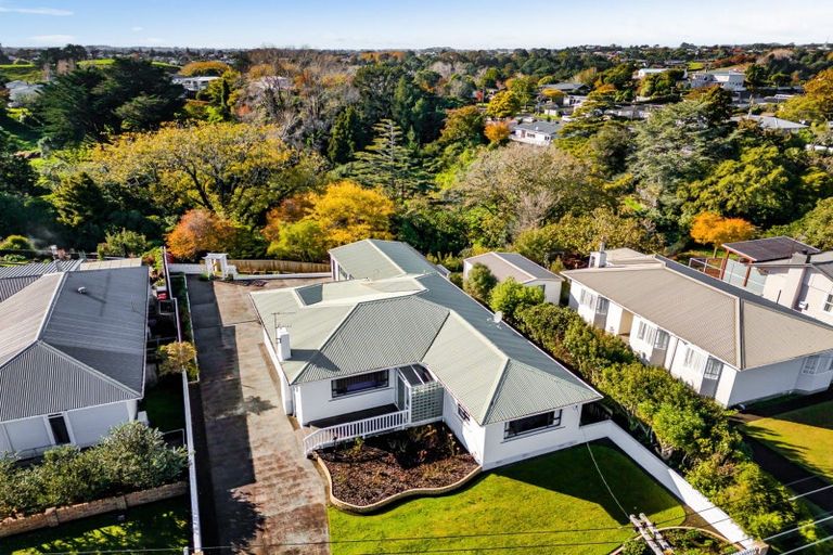 Photo of property in 10 Hurdon Street, Hurdon, New Plymouth, 4310