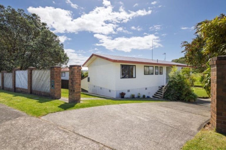 Photo of property in 75 Jonathon Street, Brookfield, Tauranga, 3110