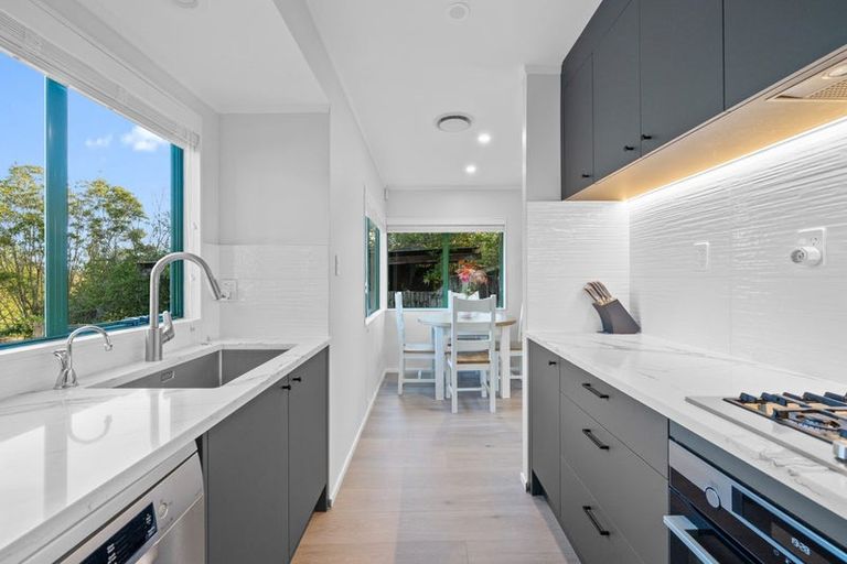 Photo of property in 468a Great South Road, Opaheke, Papakura, 2113