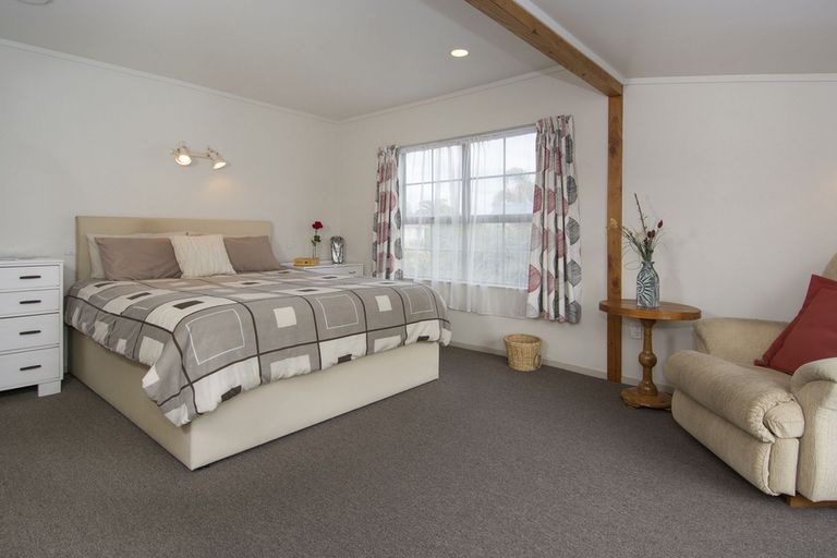 Photo of property in 14 Corinna Street, Welcome Bay, Tauranga, 3112