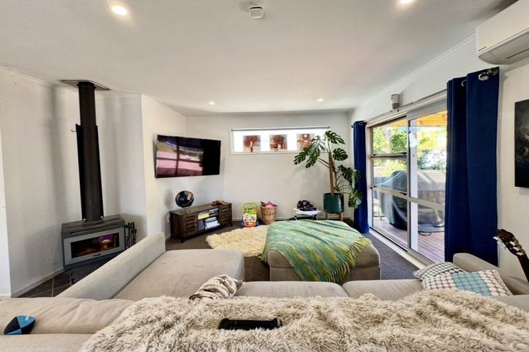 Photo of property in 39 Lockhart Avenue, Milson, Palmerston North, 4414