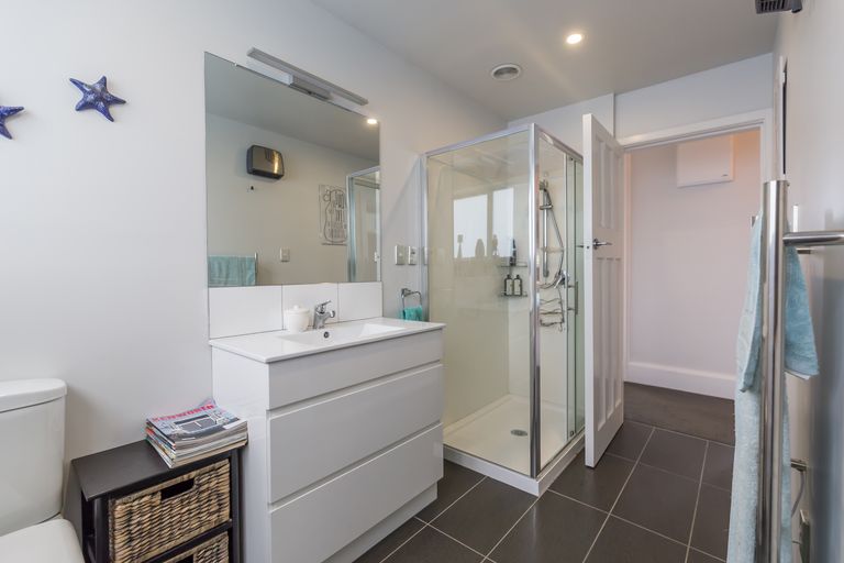 Photo of property in 55 Blake Street, New Brighton, Christchurch, 8061