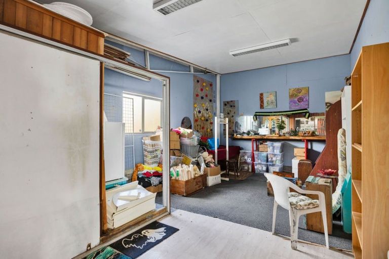 Photo of property in 11 High Street, Eltham, 4322