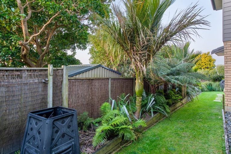 Photo of property in 35a Kowhai Road, Mairangi Bay, Auckland, 0630