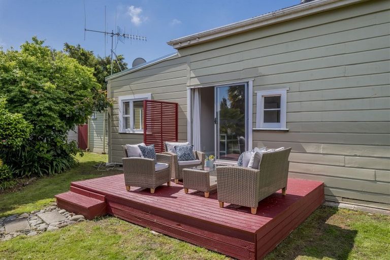 Photo of property in 163 Cambridge Street, Levin, 5510