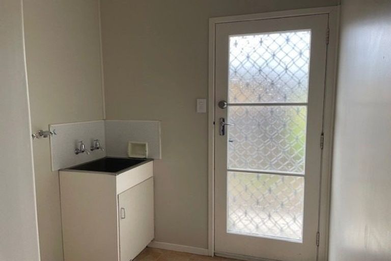 Photo of property in 2/25 Scott Road, Papakura, 2110