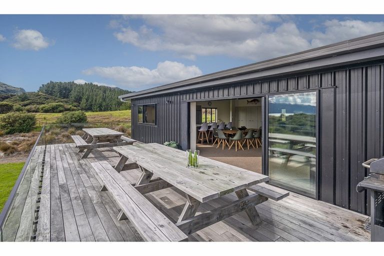 Photo of property in 1579 Colville Road, Amodeo Bay, Coromandel, 3584