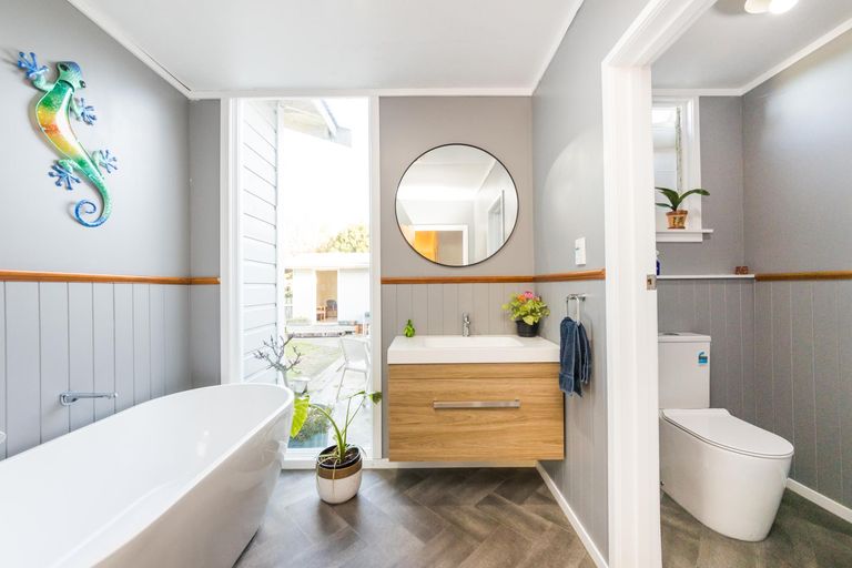 Photo of property in 19 Poole Street, Feilding, 4702