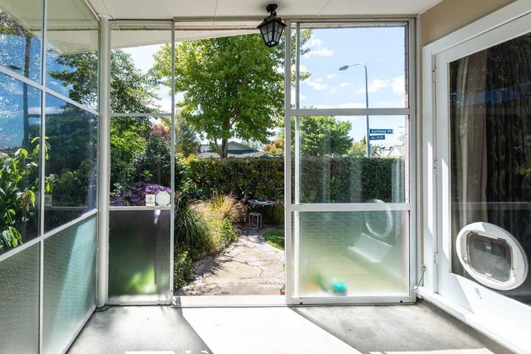 Photo of property in 32 Wadeley Road, Ilam, Christchurch, 8041