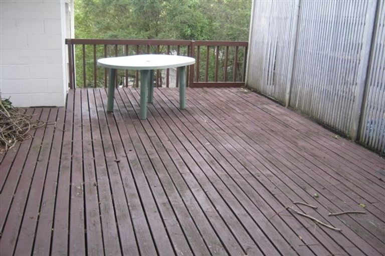 Photo of property in 9/103 Hinemoa Street, Birkenhead, Auckland, 0626