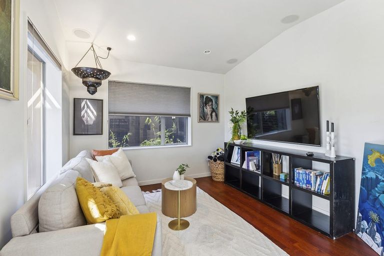 Photo of property in 161a Totara Road, Miramar, Wellington, 6022