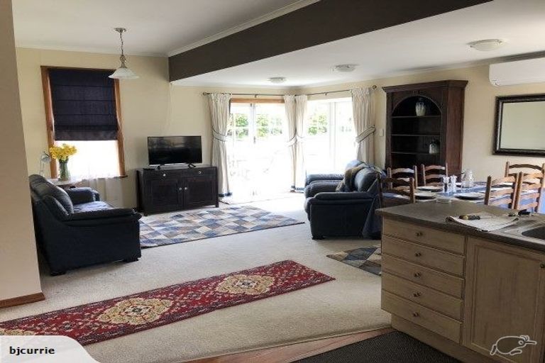 Photo of property in 1 Fairs Road, Milson, Palmerston North, 4414