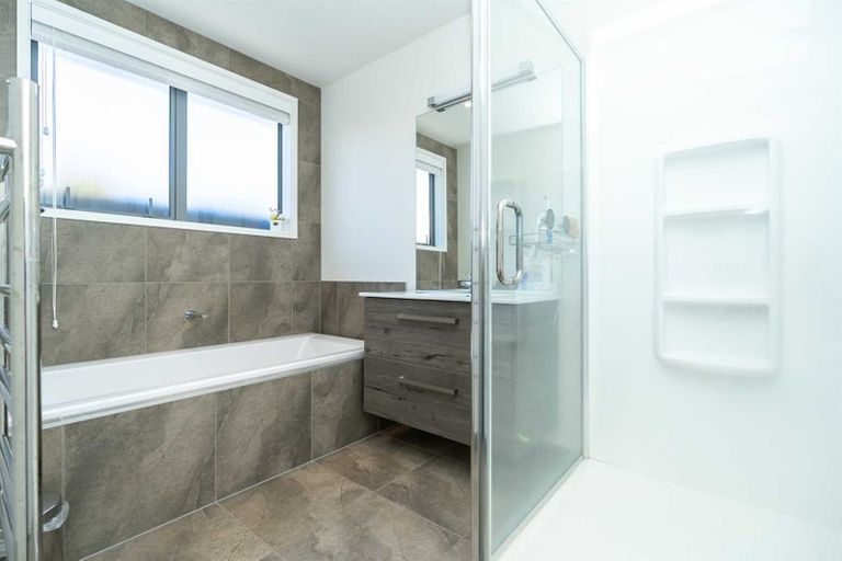 Photo of property in 10 Wetherby Road, Flagstaff, Hamilton, 3210