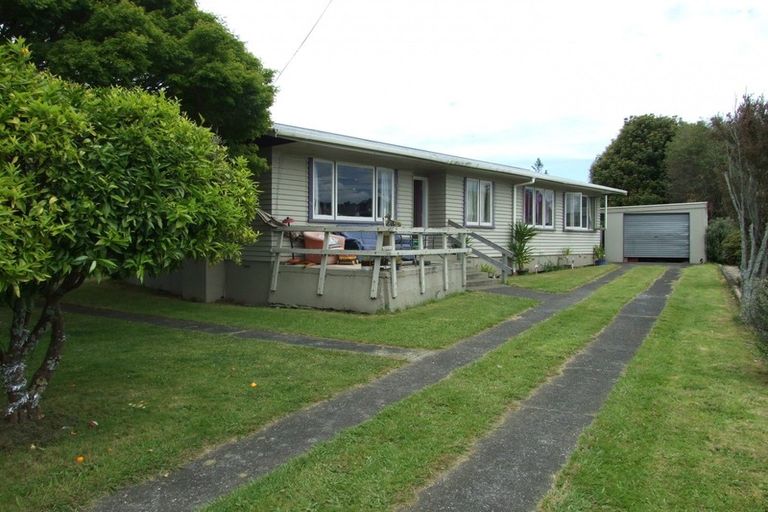 Photo of property in 35 Morris Road, Hillcrest, Hamilton, 3216