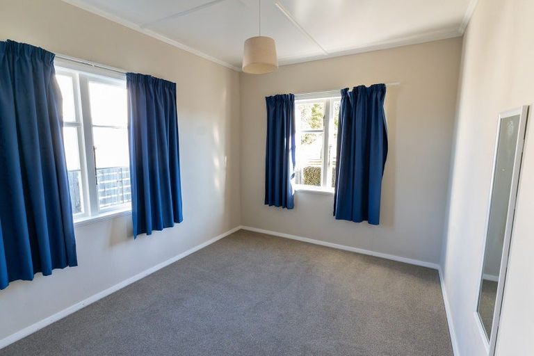 Photo of property in 37 Puketai Street, Andersons Bay, Dunedin, 9013