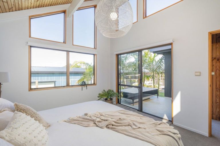 Photo of property in 8 Grey Avenue, Tairua, 3508