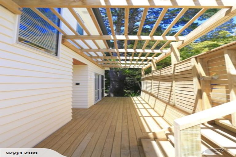 Photo of property in 104 Fairview Avenue, Fairview Heights, Auckland, 0632