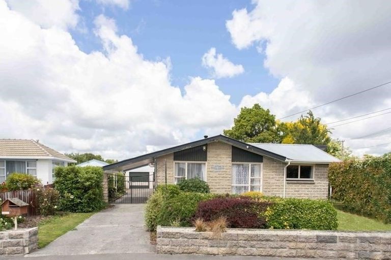 Photo of property in 22 Wingate Street, Redwood, Christchurch, 8051