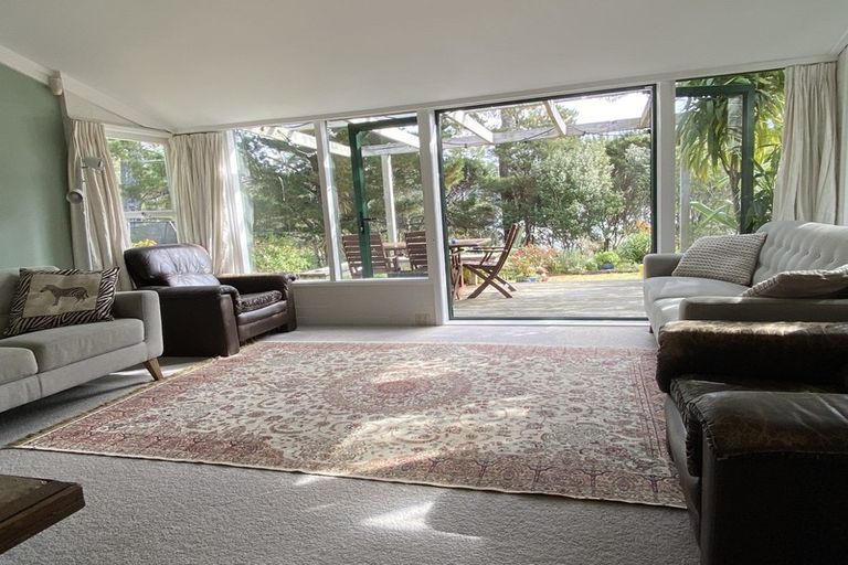 Photo of property in 66 Paragon Avenue, Beach Haven, Auckland, 0626