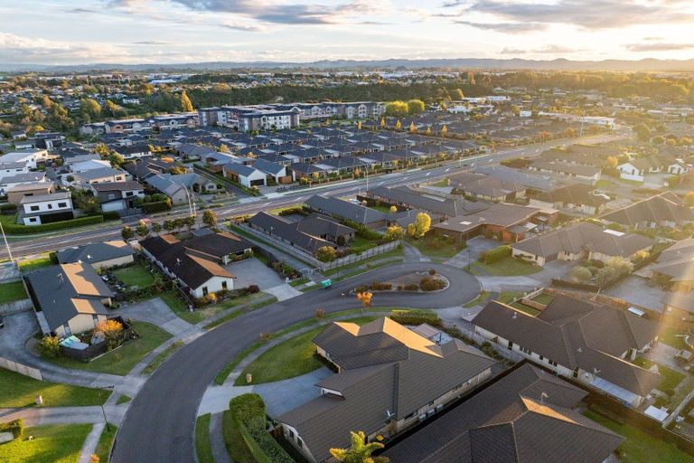 Photo of property in 12 Vantage Place, Flagstaff, Hamilton, 3210