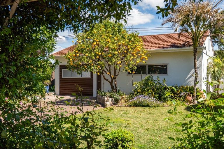 Photo of property in 49 Charles Street, Westshore, Napier, 4110