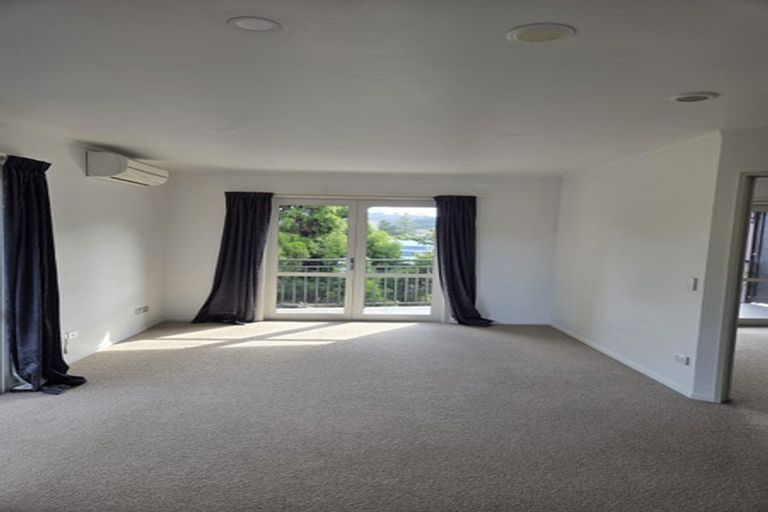 Photo of property in The Grand Apartments, 2a/4 Kell Drive, Albany, Auckland, 0632