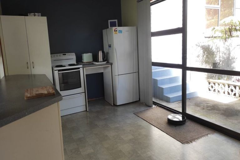 Photo of property in 26 Millbrook Road, Henderson, Auckland, 0612