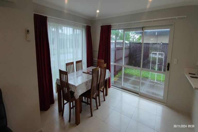 Photo of property in 13 Manene Street, Wattle Downs, Auckland, 2103