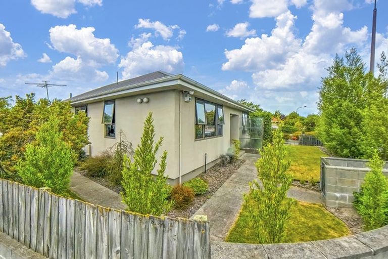 Photo of property in 37 Halswell Road, Hillmorton, Christchurch, 8025