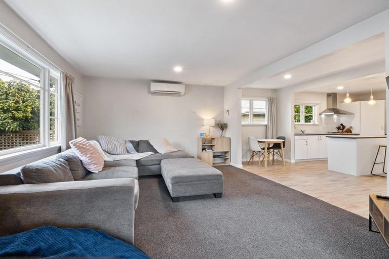 Photo of property in 1/53 Cutts Road, Russley, Christchurch, 8042