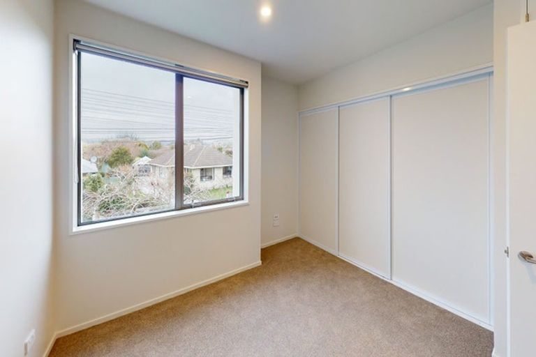 Photo of property in 3/10 Stackhouse Avenue, Bishopdale, Christchurch, 8053
