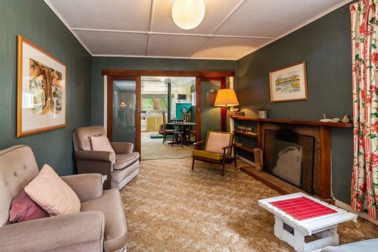 Photo of property in 35 Te Herekiekie Street, Turangi, 3334