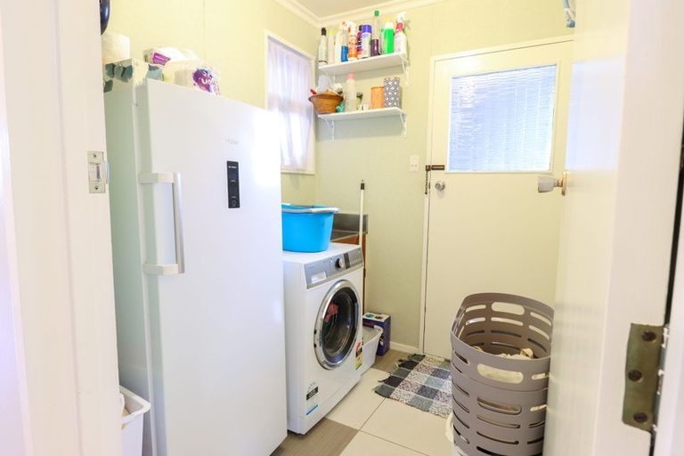 Photo of property in 31 Somerset Crescent, Highbury, Palmerston North, 4412