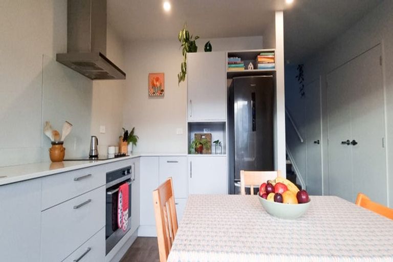 Photo of property in 86 Matawhanga Drive, Wattle Downs, Auckland, 2103