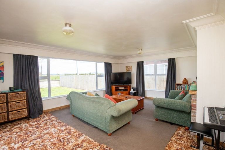 Photo of property in 104 Pipiroa Road, Ngatea, 3503